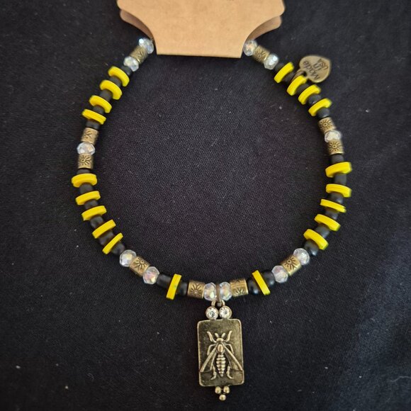 Western Beaded Hat Band Yellow Black Bronze Bee Pendant – LoneStar Luxe band Vee - Picture 3 of 4